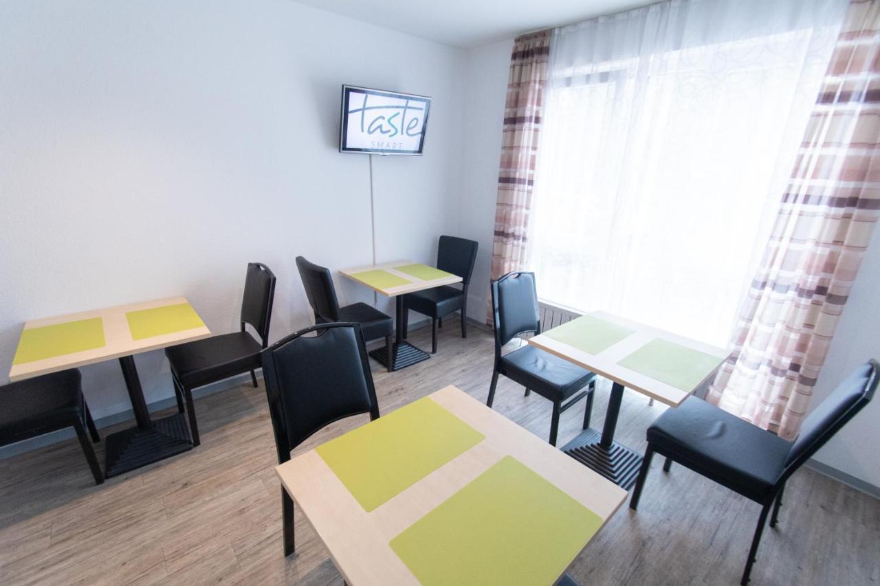 Taste Smart Hotel Бакнанґ Екстер'єр фото