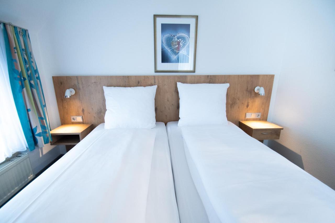 Taste Smart Hotel Бакнанґ Екстер'єр фото