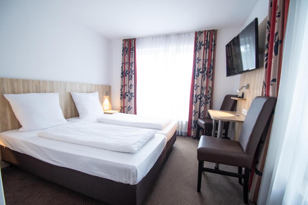Taste Smart Hotel Бакнанґ Екстер'єр фото