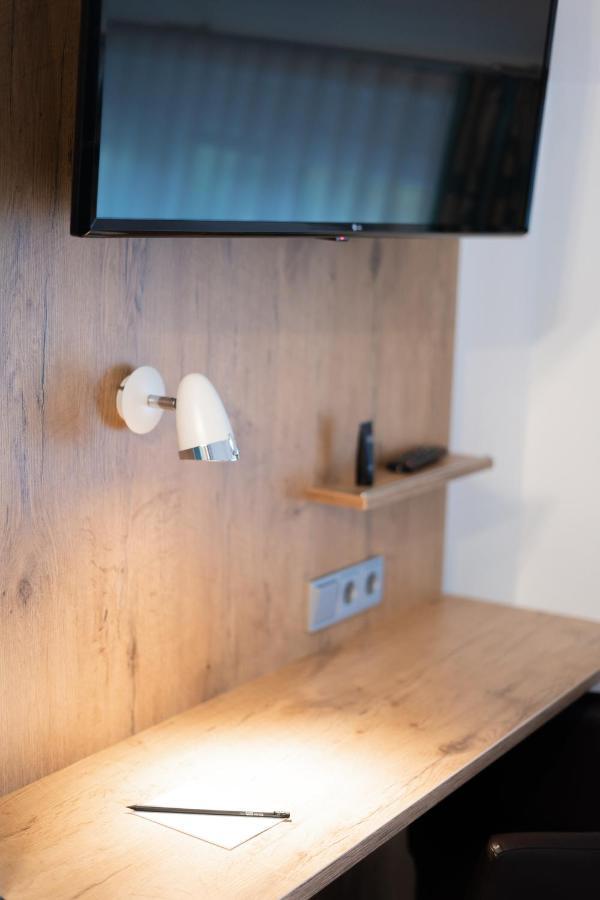 Taste Smart Hotel Бакнанґ Екстер'єр фото