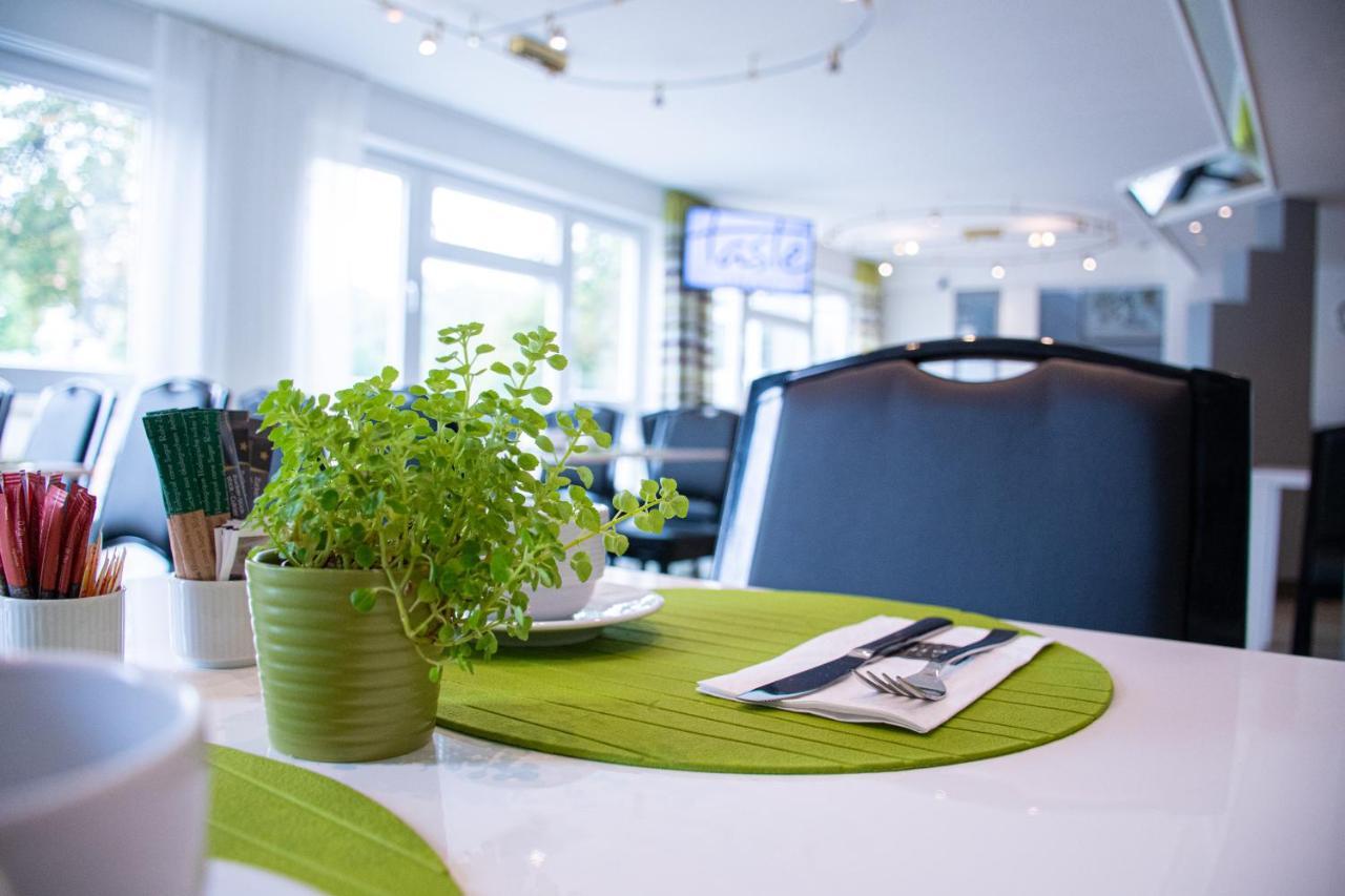 Taste Smart Hotel Бакнанґ Екстер'єр фото
